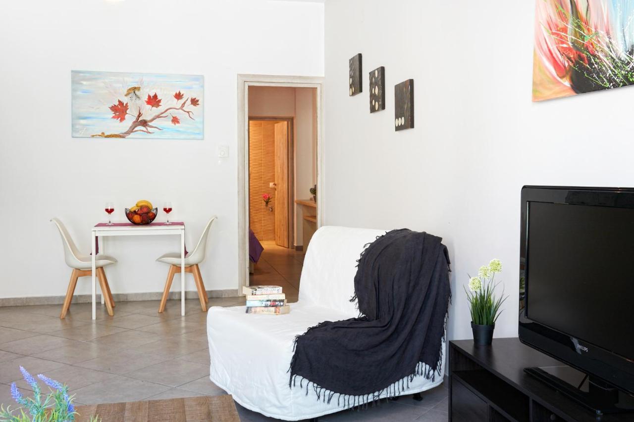Stenaki Apartment *